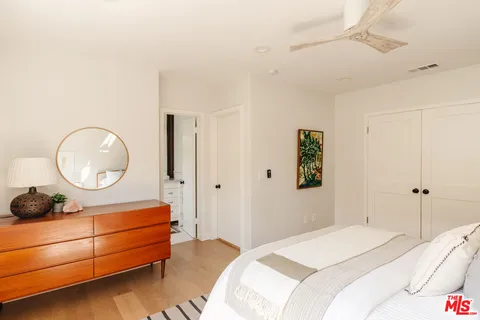 $1,995,000 | 5116 Pickford Way, Culver City, CA 90230