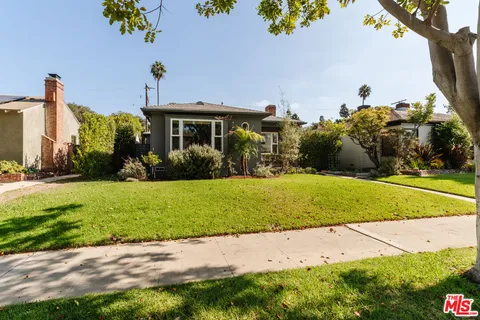 $1,995,000 | 5116 Pickford Way, Culver City, CA 90230