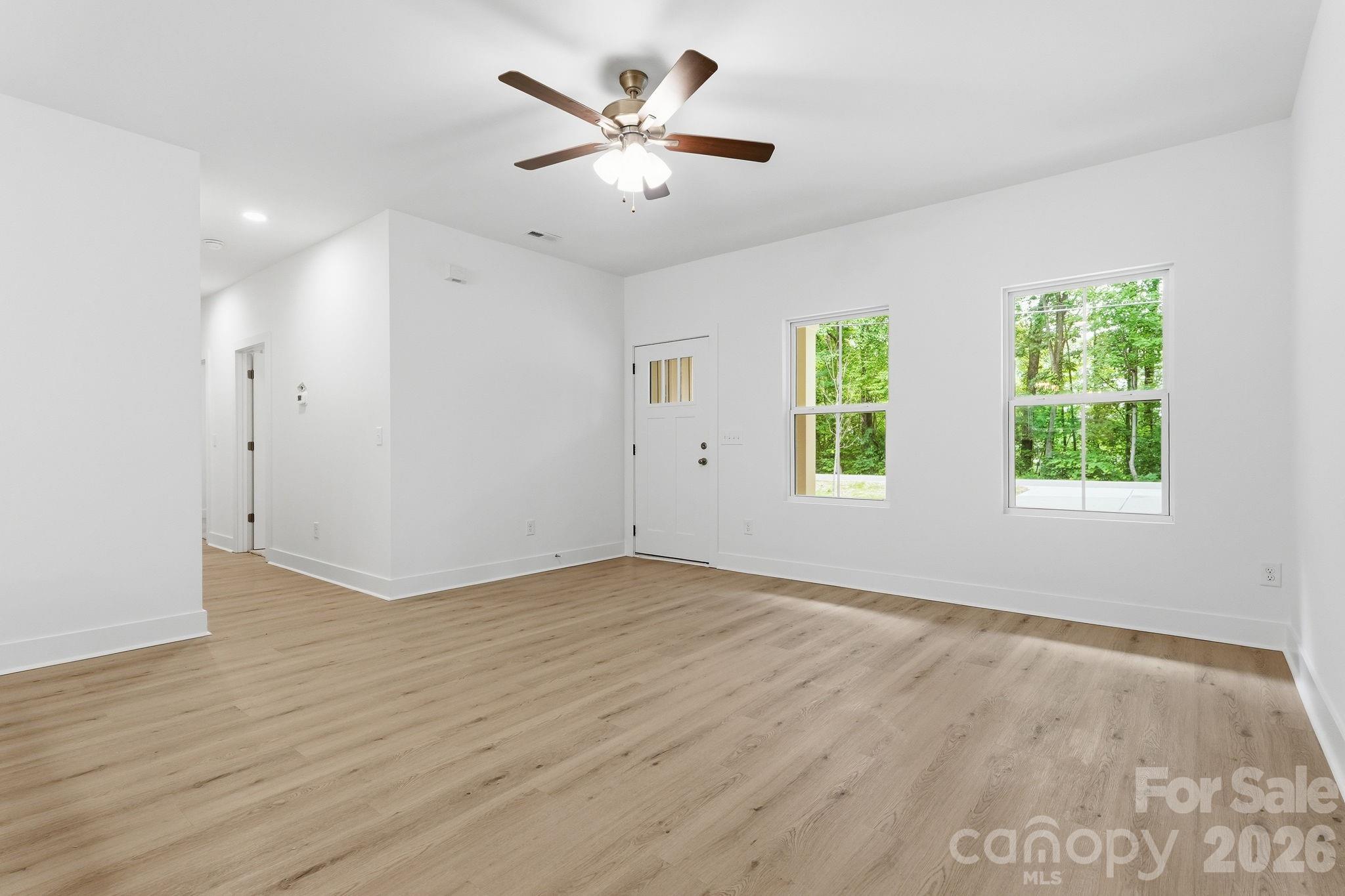 2021 Hart Road Charlotte, NC 28214 - Photo 7 of 22