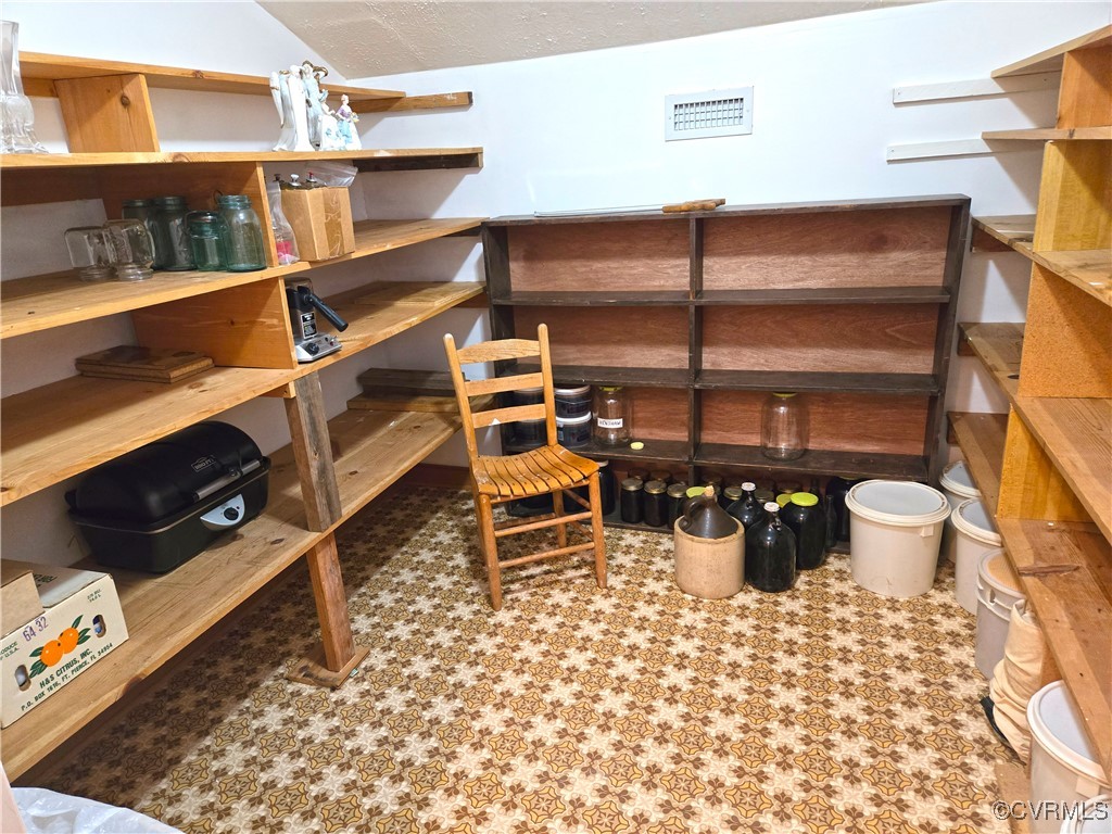 539 Chellowe Road Dillwyn, VA 23936 - Photo 7 of 25 Gallery Image 7