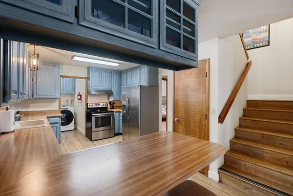 $1,125,000 | 1126 Regency Way, Tahoe Vista, CA 96148