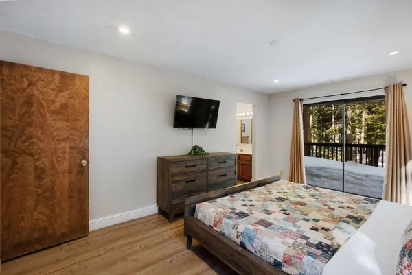 $1,125,000 | 1126 Regency Way, Tahoe Vista, CA 96148