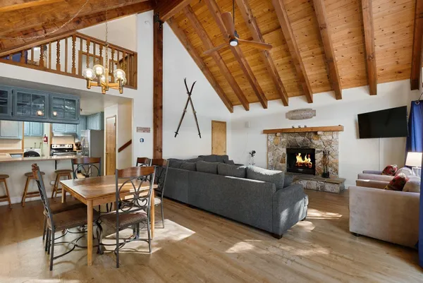 $1,125,000 | 1126 Regency Way, Tahoe Vista, CA 96148