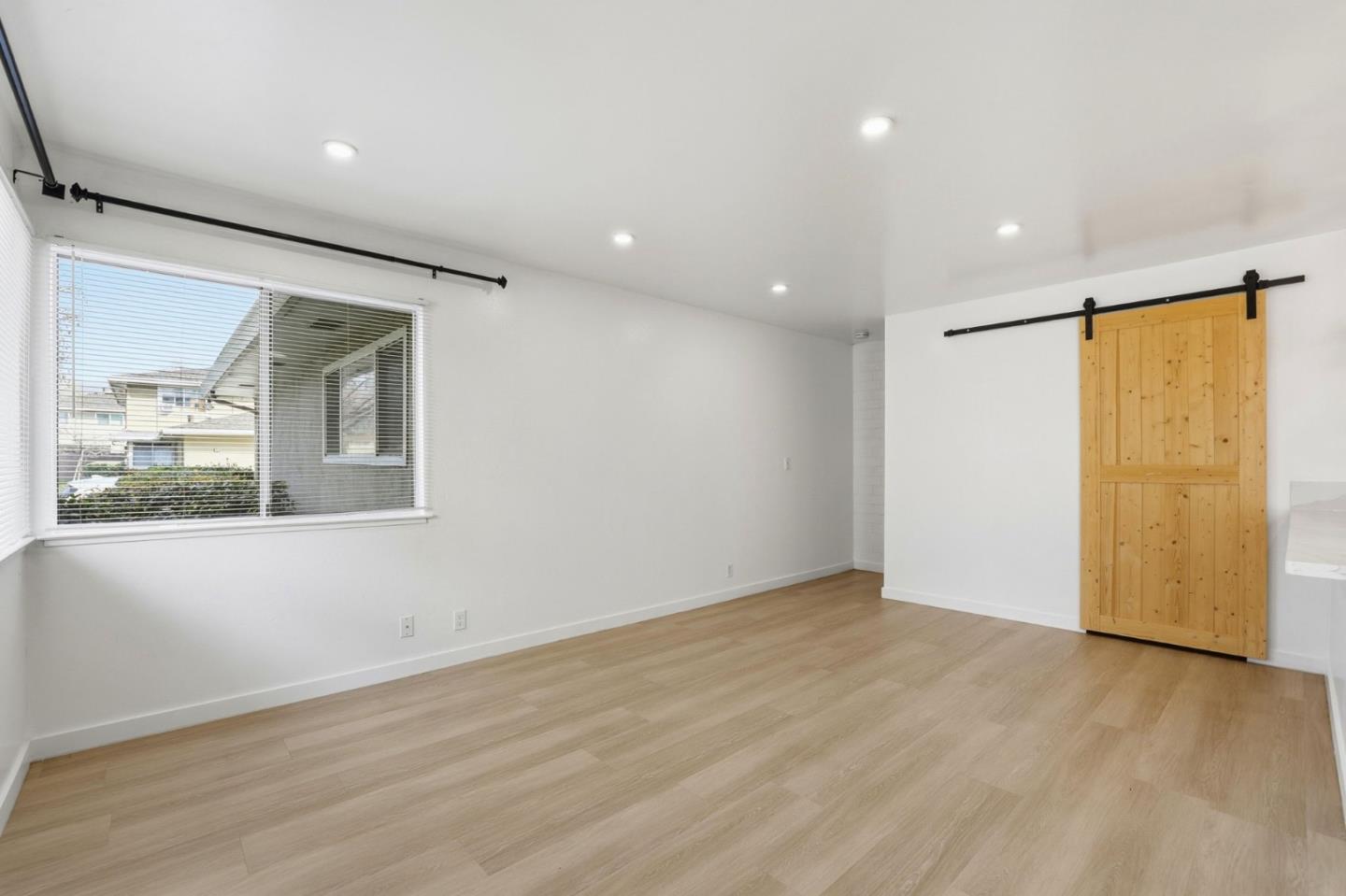 861 Wyman Way, Unit 2 San Jose, CA 95133 - Photo 11 of 33