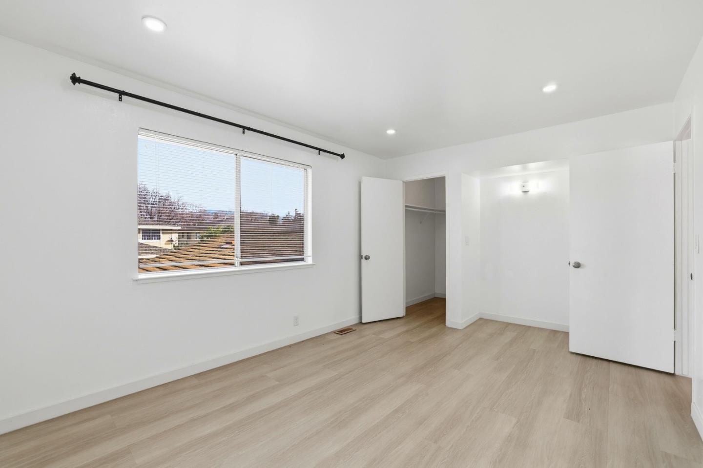 861 Wyman Way, Unit 2 San Jose, CA 95133 - Photo 22 of 33