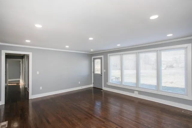 $2,500 | 1111 Westchester Drive, Nashville, TN 37207