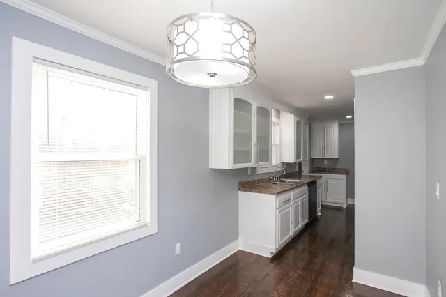 $2,500 | 1111 Westchester Drive, Nashville, TN 37207