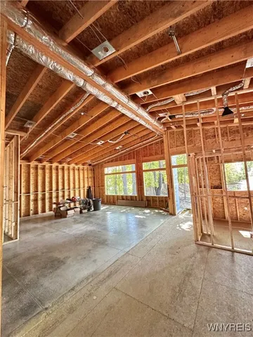 $1,100,000 | 1221 Rice Road, Elma, NY 14059