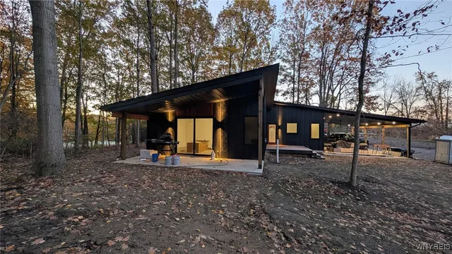 $1,100,000 | 1221 Rice Road, Elma, NY 14059