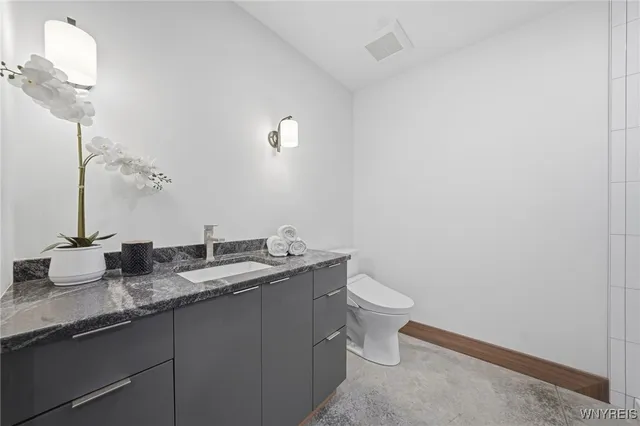 $950,000 | 1221 Rice Road, Elma, NY 14059