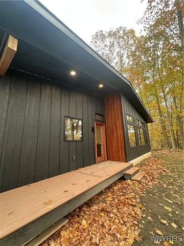 $1,100,000 | 1221 Rice Road, Elma, NY 14059