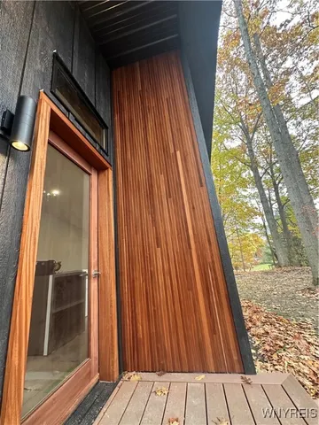 $1,100,000 | 1221 Rice Road, Elma, NY 14059