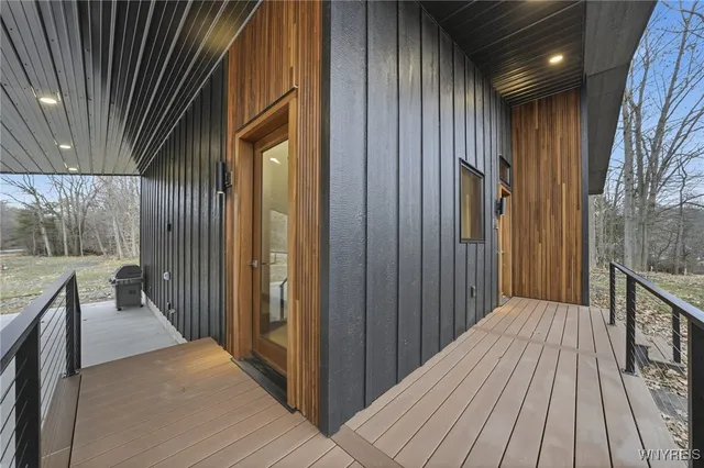 $950,000 | 1221 Rice Road, Elma, NY 14059