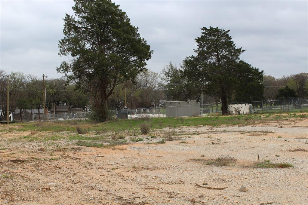 2320 Post Oak Road Wilmer, TX 75172 - Photo 7 of 14 a view of a outdoor space