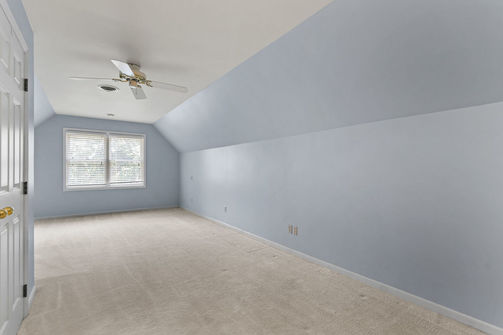 1926 Ashford Road Bettendorf, IA 52722 - Photo 31 of 55