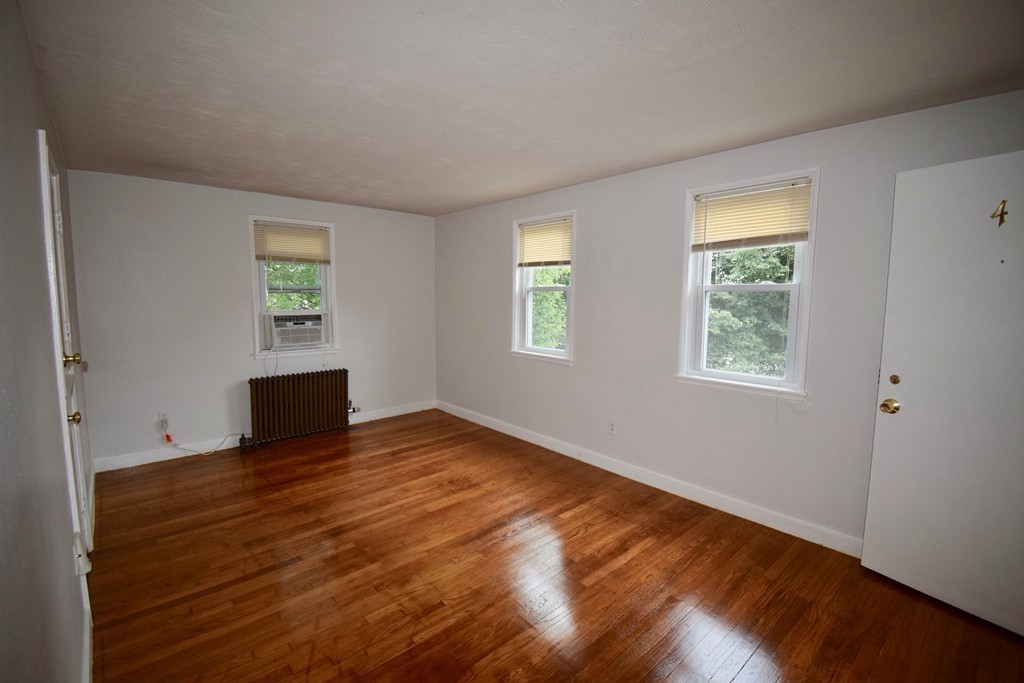 55 Newman Road, Unit 4 Malden, MA 02148 - Photo 4 of 14