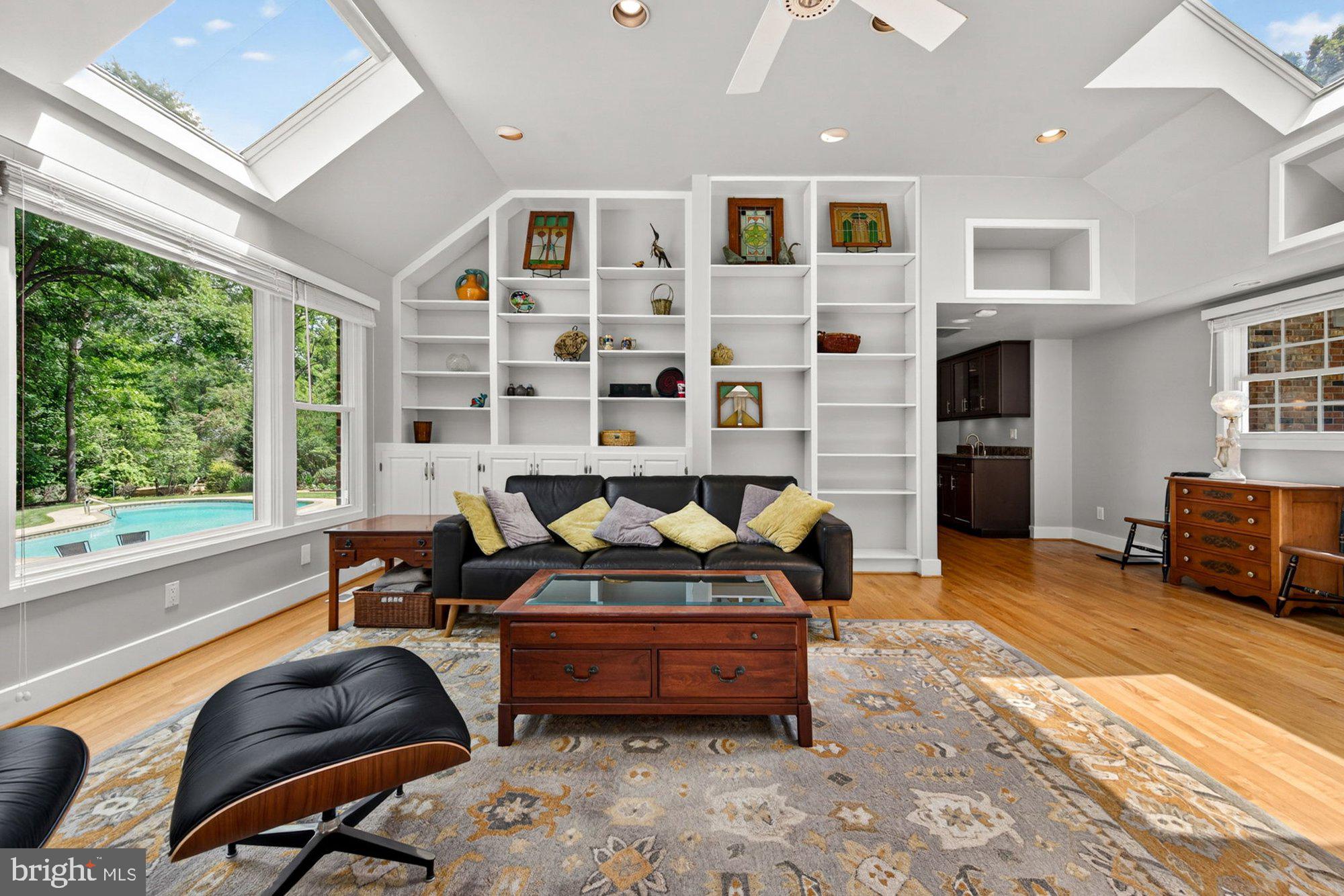 11416 Vale Road Oakton, VA 22124 - Photo 45 of 116 Gallery Image 45