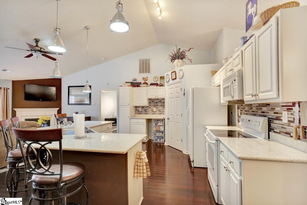 228 Rivers Edge Drive Easley, SC 29642 - Photo 12 of 29 Gallery Image 12