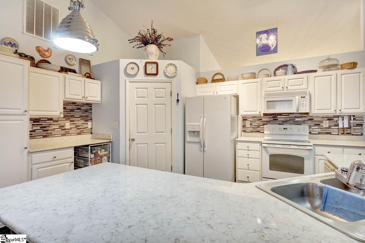 228 Rivers Edge Drive Easley, SC 29642 - Photo 13 of 29 Gallery Image 13