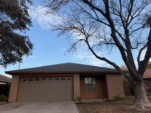 $1,450 | 1932 Mynah Avenue, McAllen, TX 78504