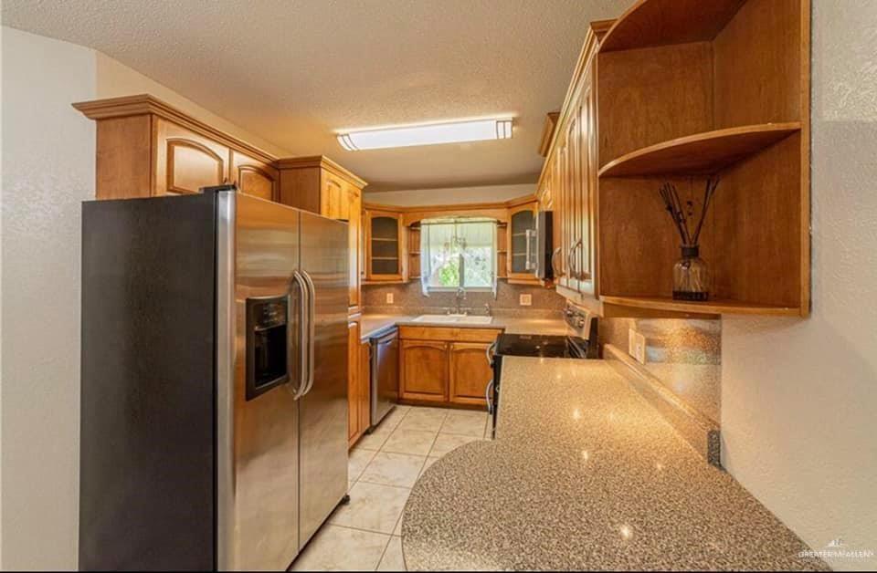 1932 Mynah Avenue McAllen, TX 78504 - Photo 5 of 8