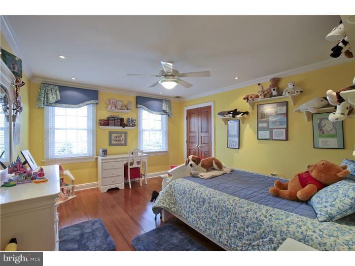 360 Woodhill Road Newtown, PA 18940 - Photo 15 of 25 Bedroom 2