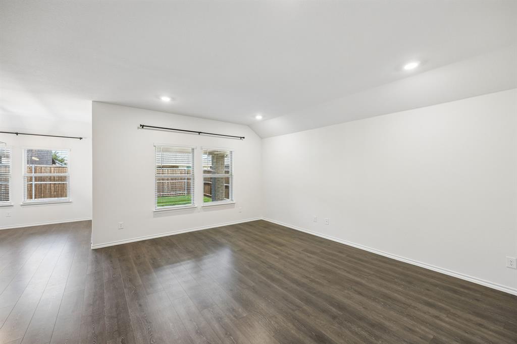 3225 Stanley Street Forney, TX 75126 - Photo 13 of 27