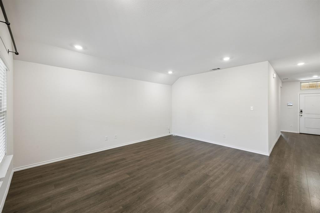 3225 Stanley Street Forney, TX 75126 - Photo 10 of 27