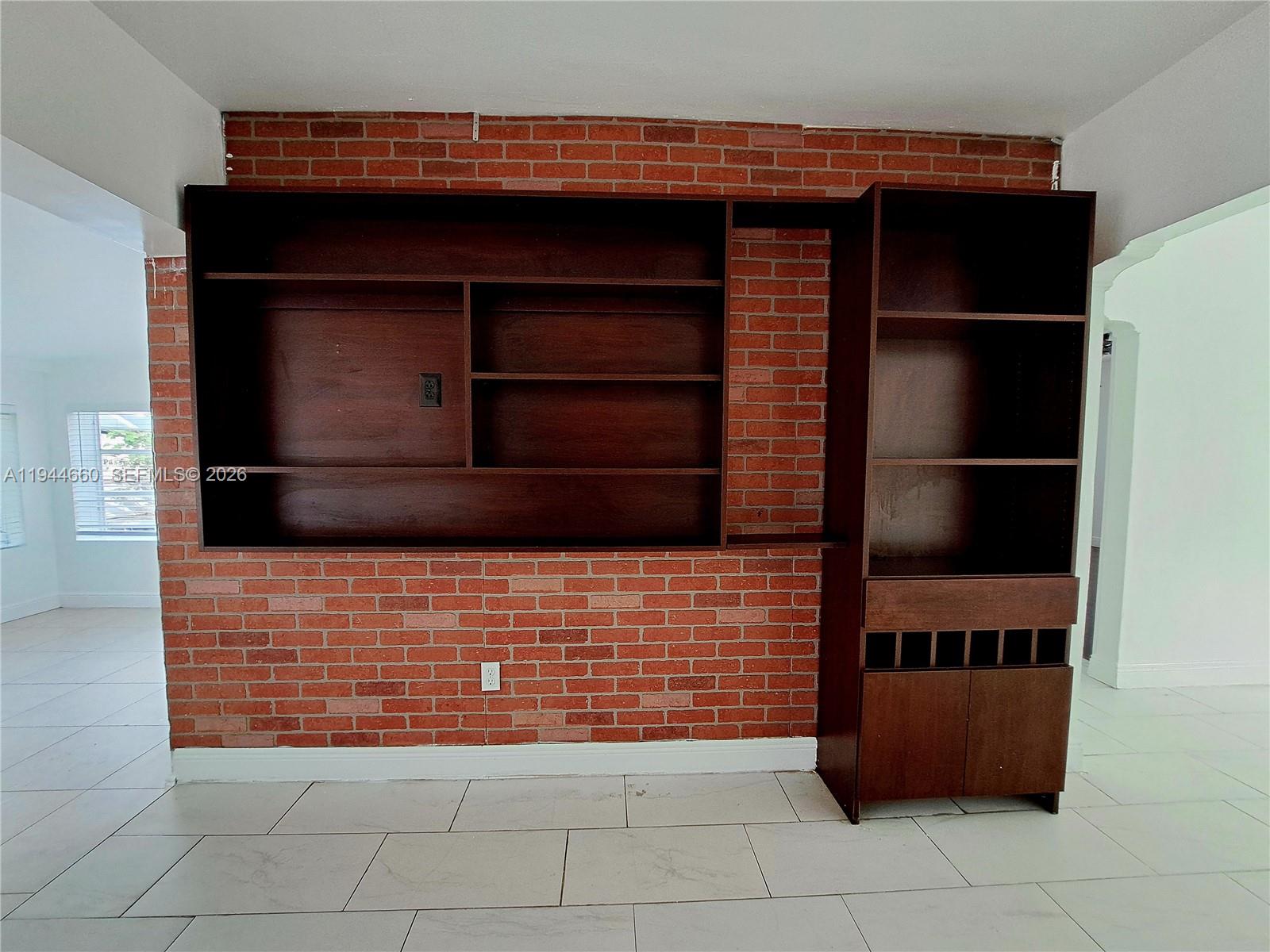 335 Northwest 102nd Street Miami, FL 33150 - Photo 14 of 22