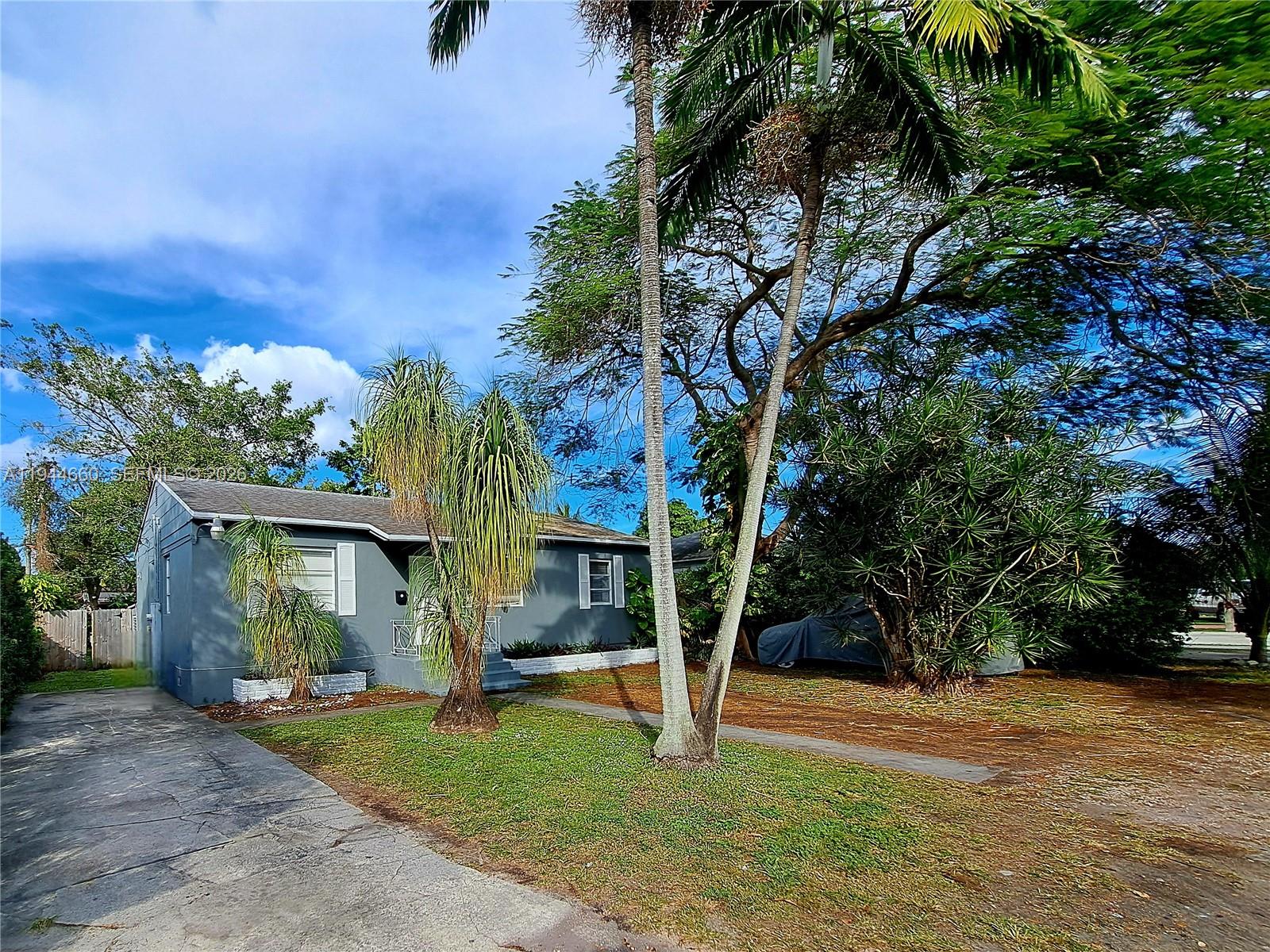 335 Northwest 102nd Street Miami, FL 33150 - Photo 4 of 22