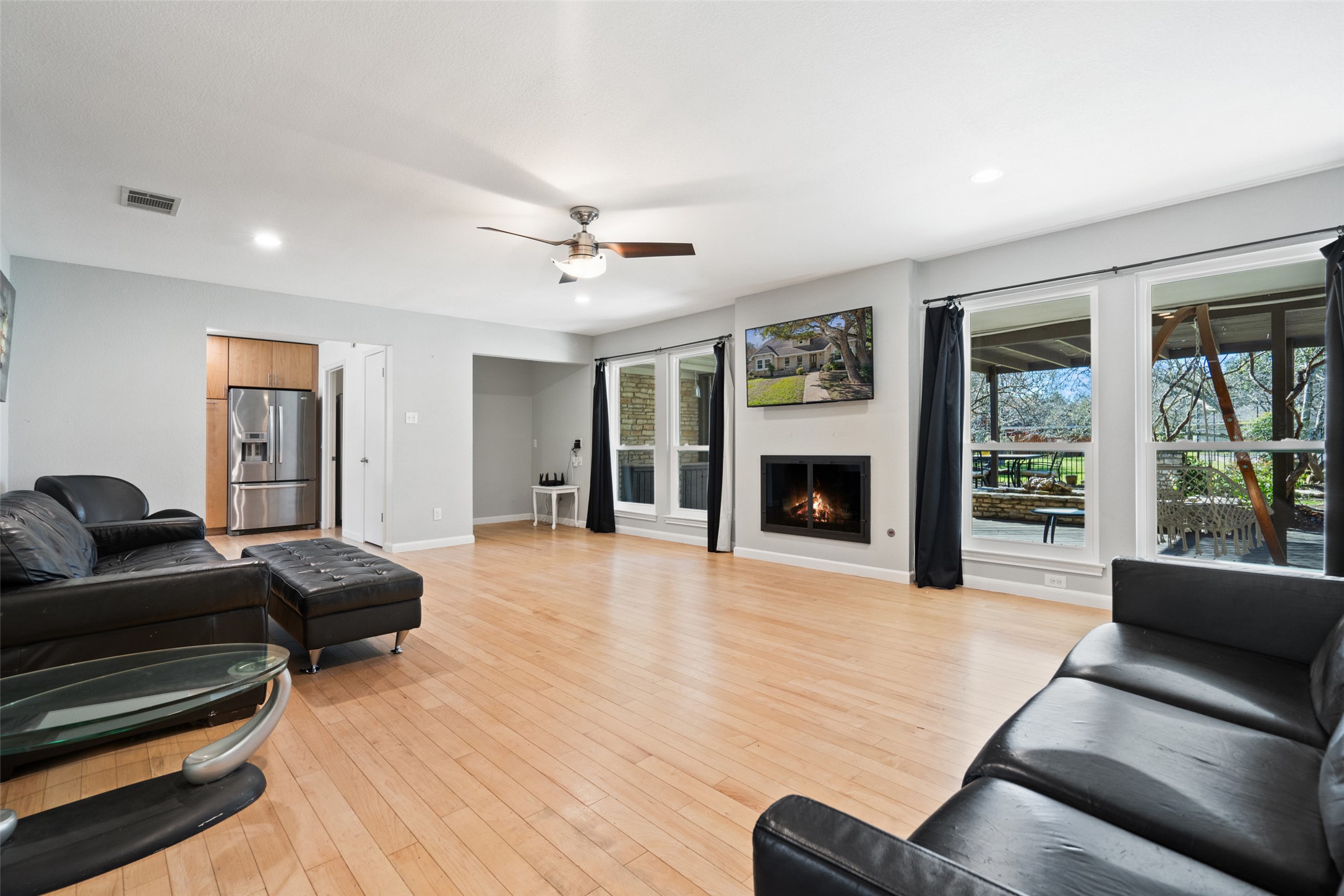 6906 One Oak Road Austin, TX 78749 - Photo 2 of 39
