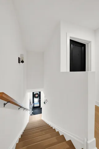 $5,000 | 1522 North Leamington Avenue, Chicago, IL 60651