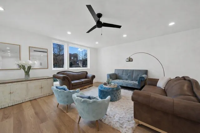 $5,000 | 1522 North Leamington Avenue, Chicago, IL 60651