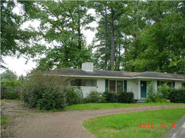 1606 Pine Ridge Place Jackson, MS 39211 - Photo 1 of 2 Photo 1