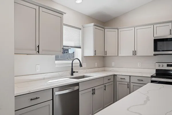 $425,000 | 2075 Willow Run, Reedsburg, WI 53959