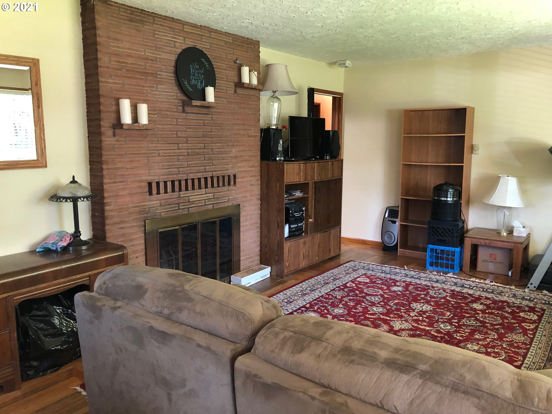 16101 Southeast Sherman Street Portland, OR 97233 - Photo 2 of 5
