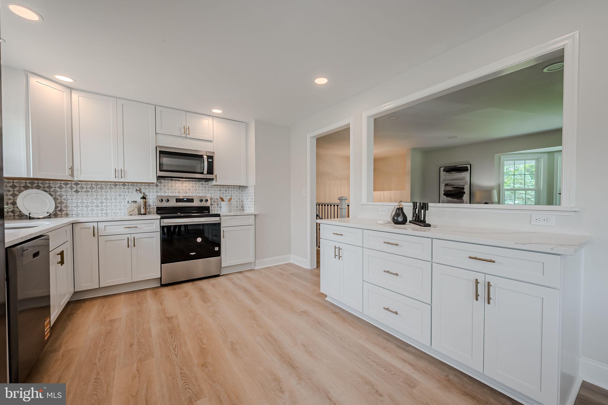 841 Reybold Drive New Castle, DE 19720 - Photo 7 of 51 Kitchen