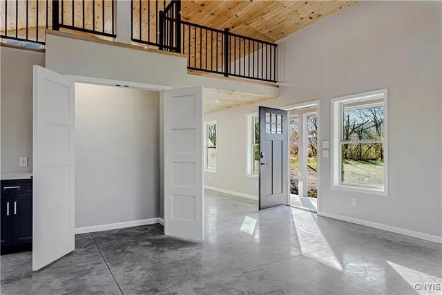 $2,500 | 118a Kirkland Avenue, Kirkland, NY 13323