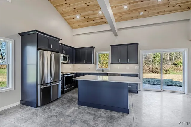 $2,500 | 118a Kirkland Avenue, Kirkland, NY 13323