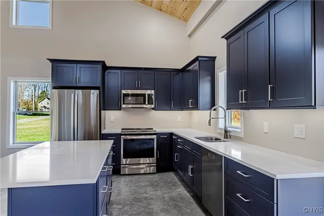 $2,500 | 118a Kirkland Avenue, Kirkland, NY 13323