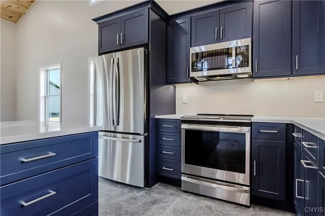 $2,500 | 118a Kirkland Avenue, Kirkland, NY 13323