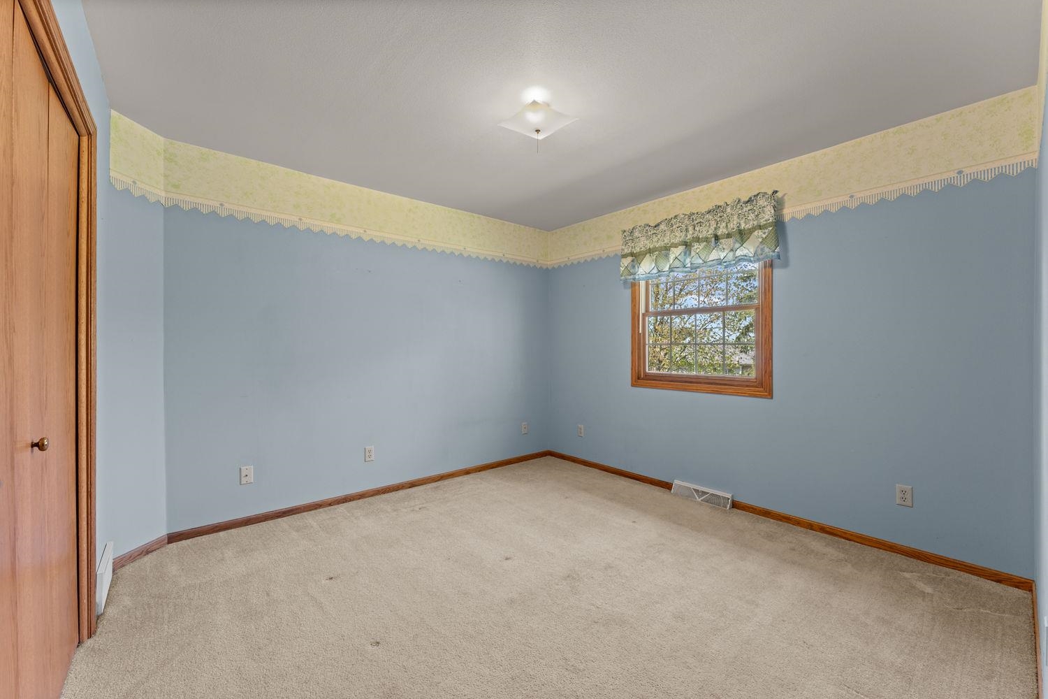 1827 Huntington Park Drive Reedsburg, WI 53959 - Photo 25 of 38