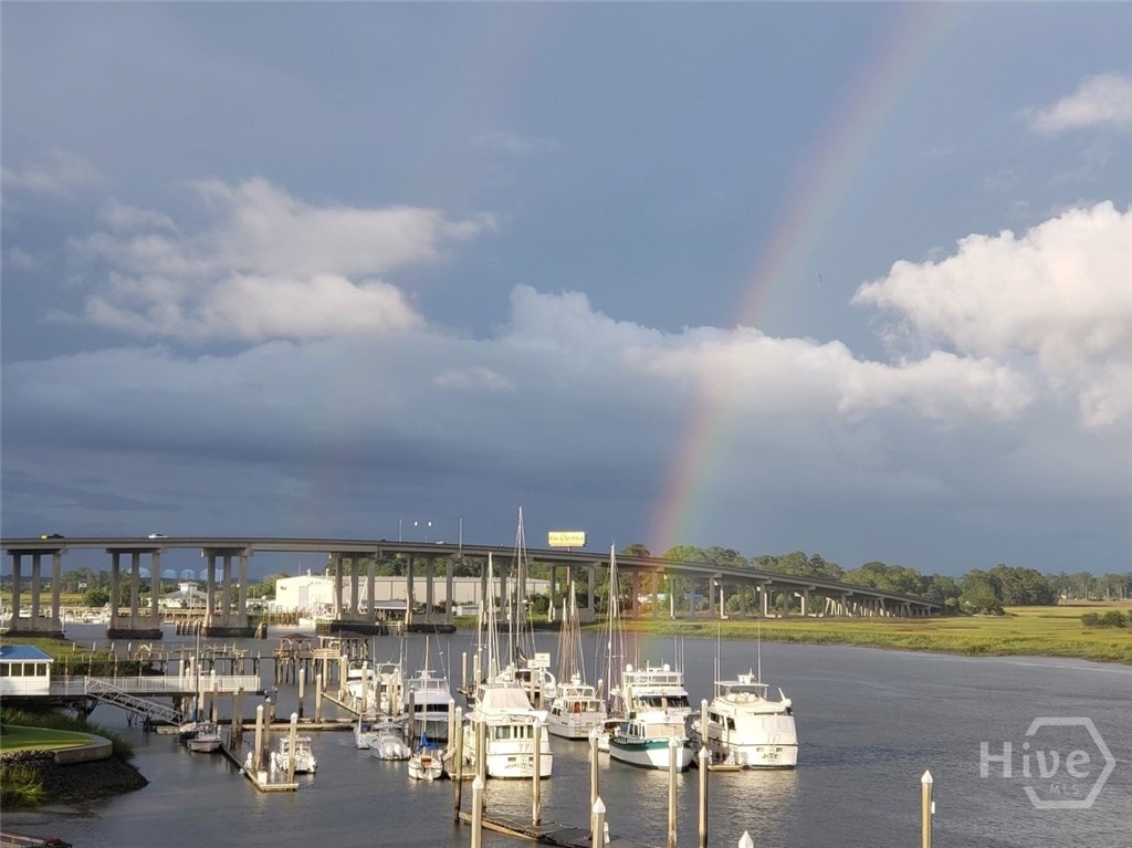 2902 River Drive, Unit D301 Savannah, GA 31404 - Photo 22 of 28