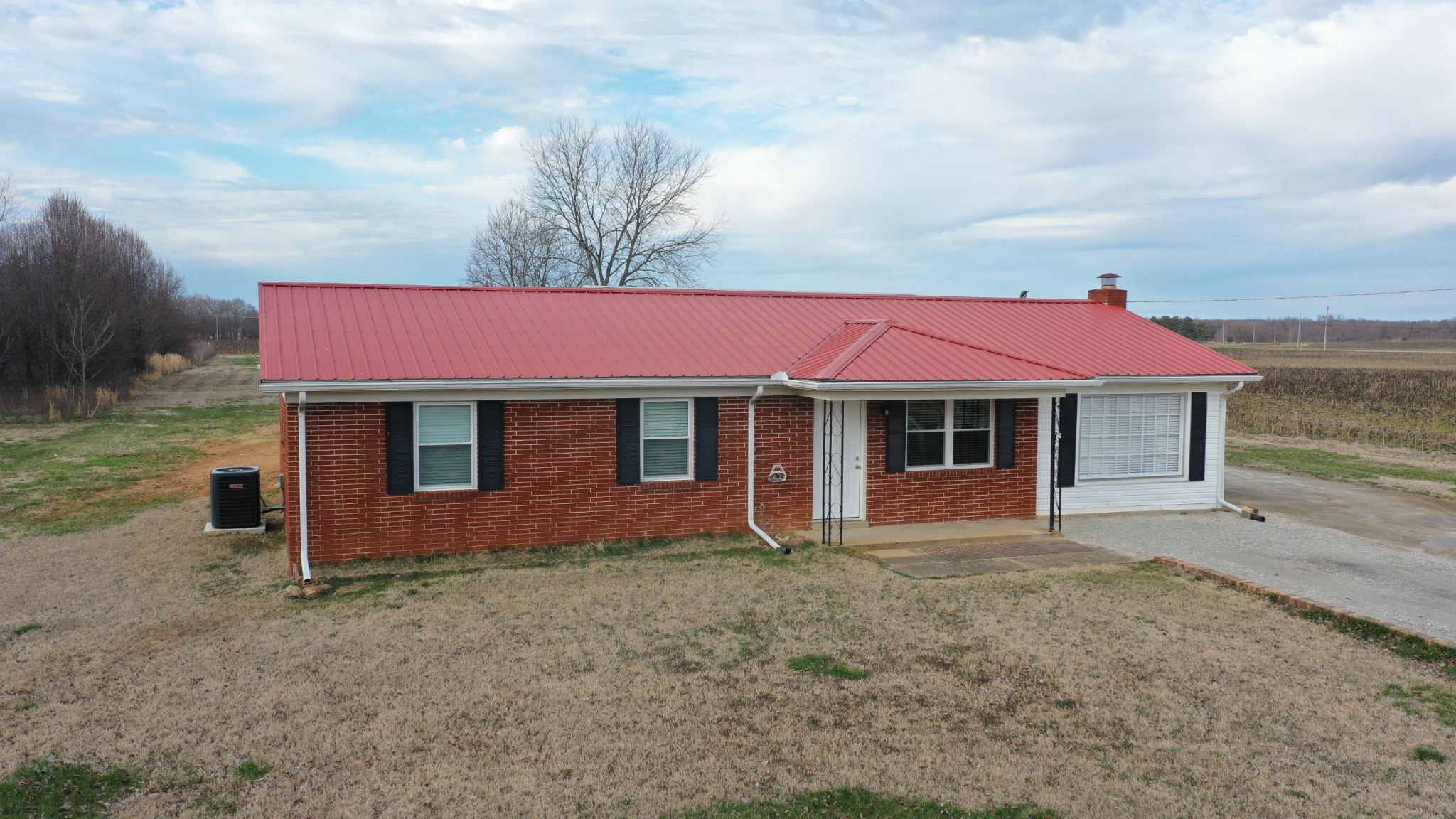 394 Limestone Road Elora, TN 37328 - Photo 4 of 31 a view of house with a yard