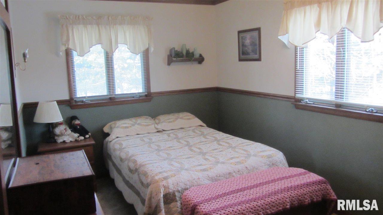 7427 106th Avenue West Taylor Ridge, IL 61284 - Photo 13 of 24 Gallery Image 13