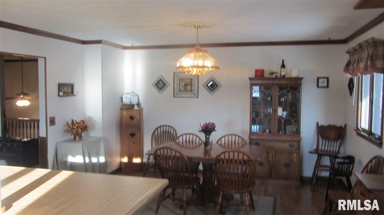 7427 106th Avenue West Taylor Ridge, IL 61284 - Photo 8 of 24 Gallery Image 8