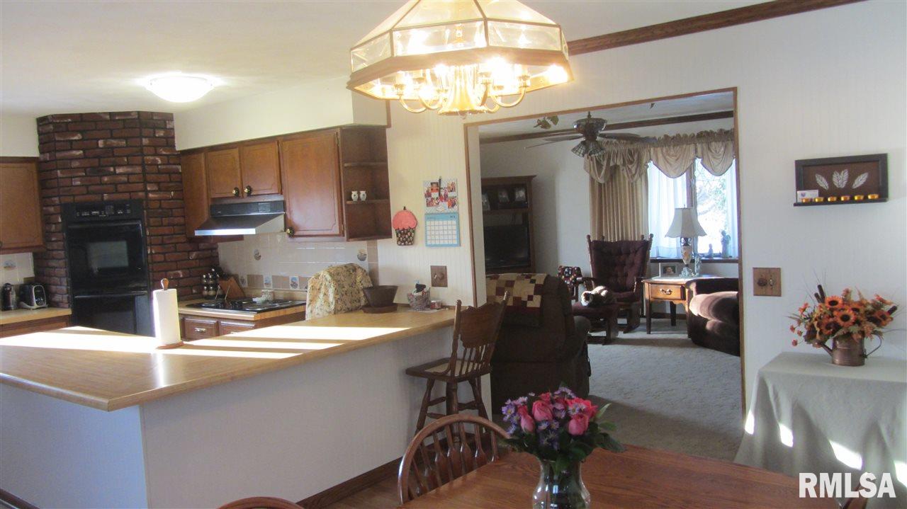 7427 106th Avenue West Taylor Ridge, IL 61284 - Photo 9 of 24 Gallery Image 9