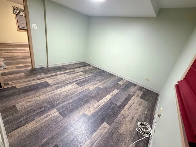 $1,500 | 5025 Carol Street, Unit 1, Skokie, IL 60077