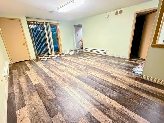 $1,500 | 5025 Carol Street, Unit 1, Skokie, IL 60077