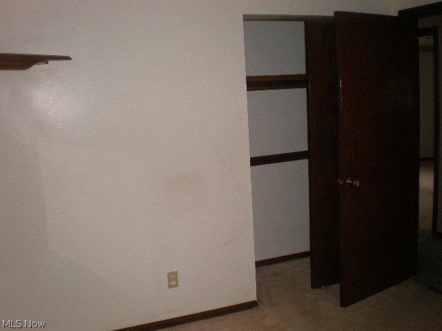 7420 Rolling Ridge Road Northeast Canton, OH 44721 - Photo 6 of 11 Gallery Image 6
